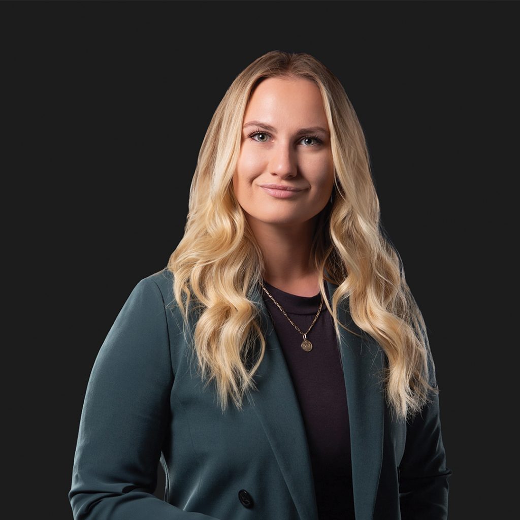 Carlee Gusikoski Lawyer Headshot